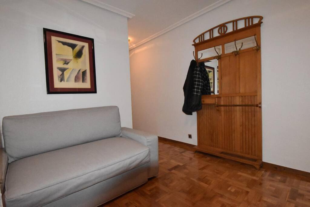 Апартаменты Lekker&Vida, Vivienda De Uso Turistico, Centrica, Garaje En El Edificio Вальядолид Экстерьер фото